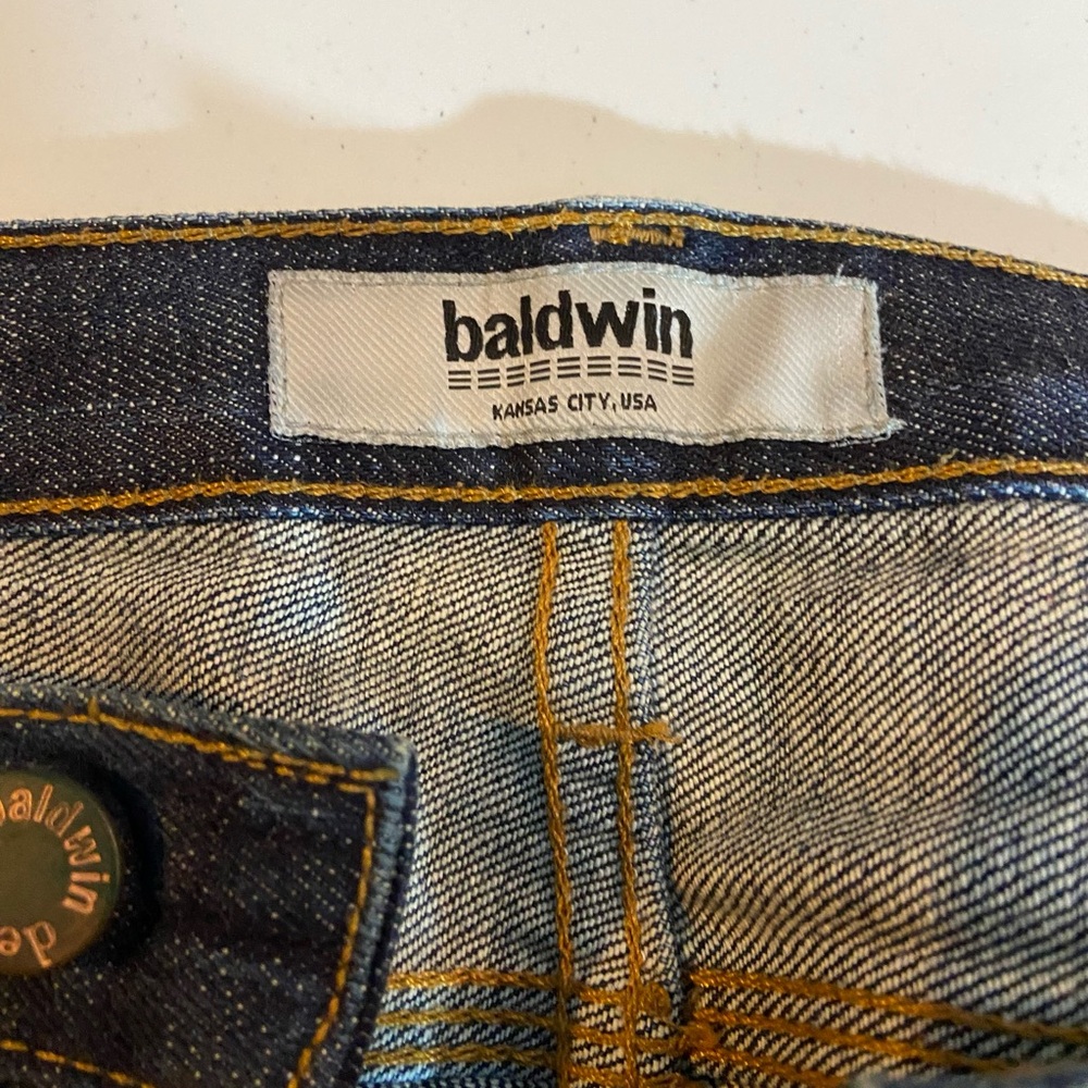 Baldwin Distressed Jeans - Picture 4 of 7